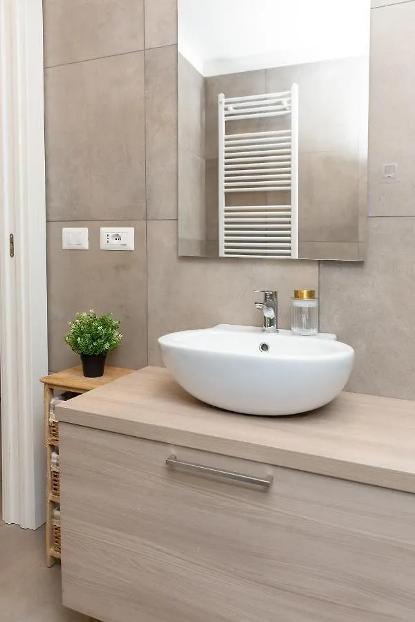 Monviso Bijou Exclusive Apartment Mediolan