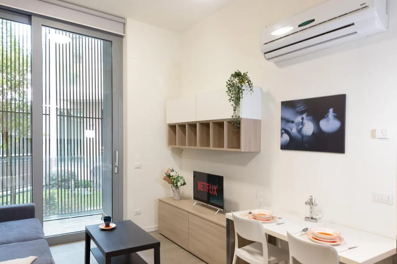 Monviso Bijou Exclusive Apartment Mediolan